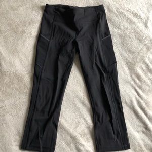 Lululemon Cropped Pant with Pockets
